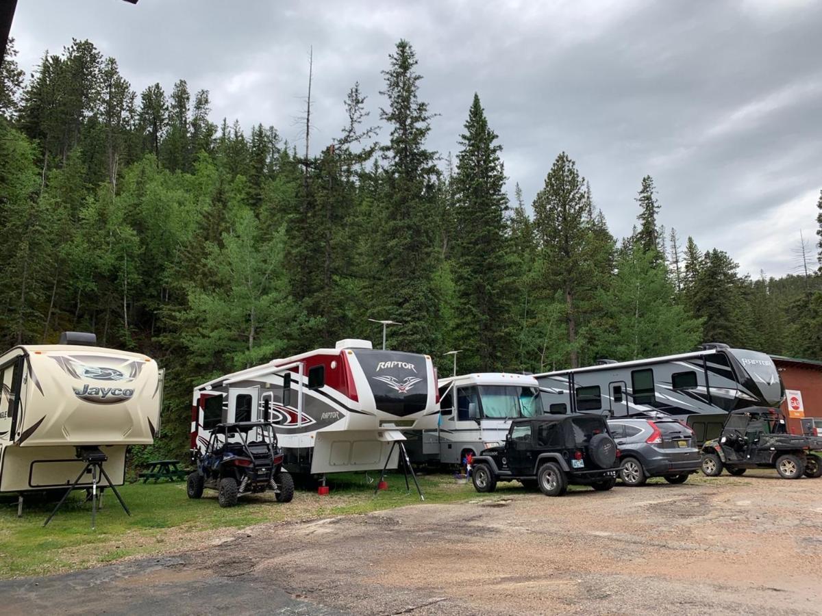 Whitetail Creek Camping Resort Lead Exteriör bild